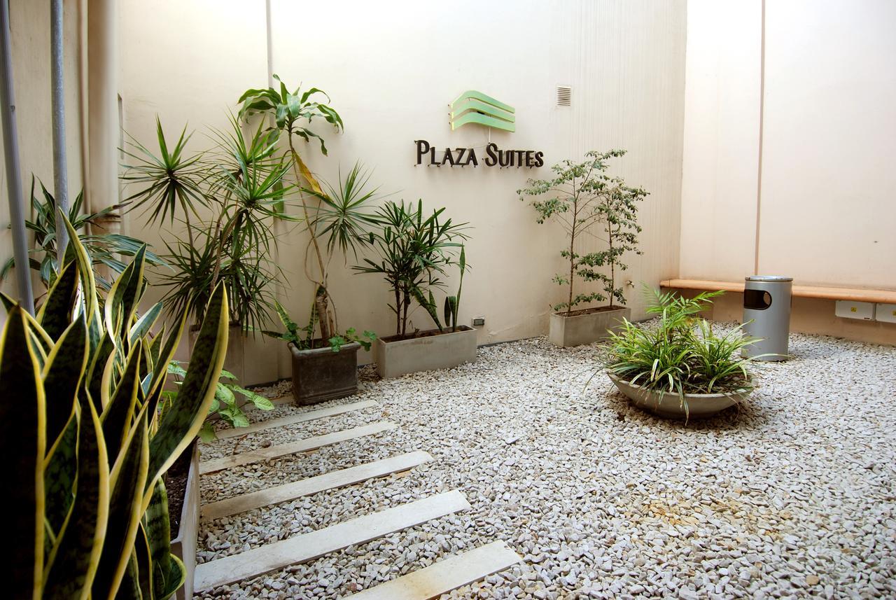 Plaza Suites Campana Extérieur photo